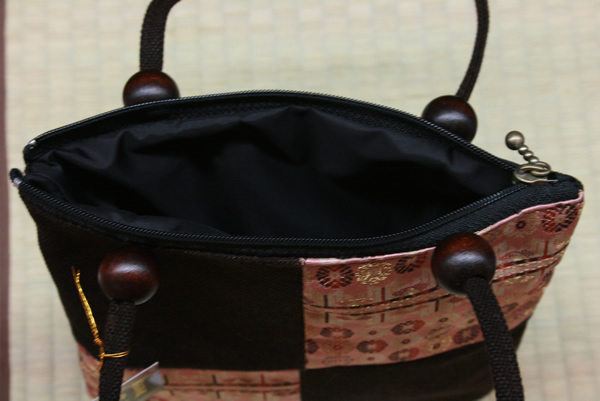 ���{�y�Y�E�a���o�b�O