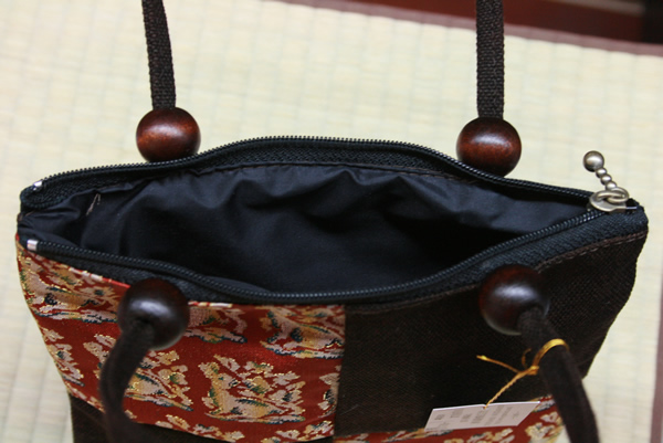 ���{�y�Y�E�a���o�b�O