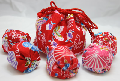 ���{�y�Y�E�a����������